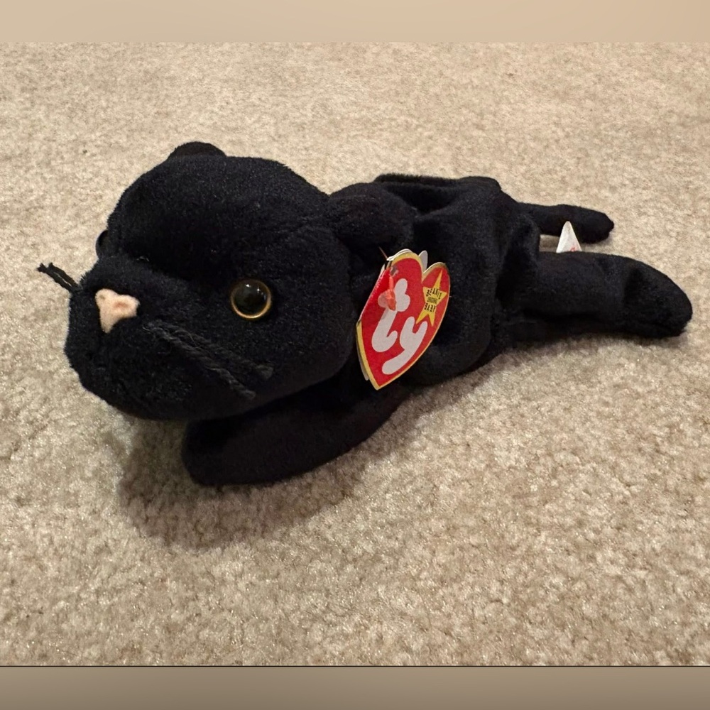 NWT, Vintage 1995 ‘Velvet’ the Black Panther Beanie Baby by Ty Inc.